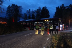 Linjebuss av vägen norr om Rödeby