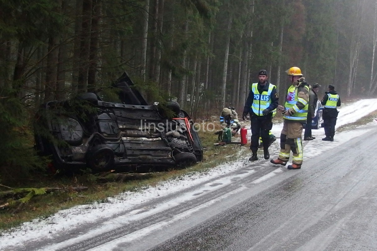 bil voltat söder om Strömsberg