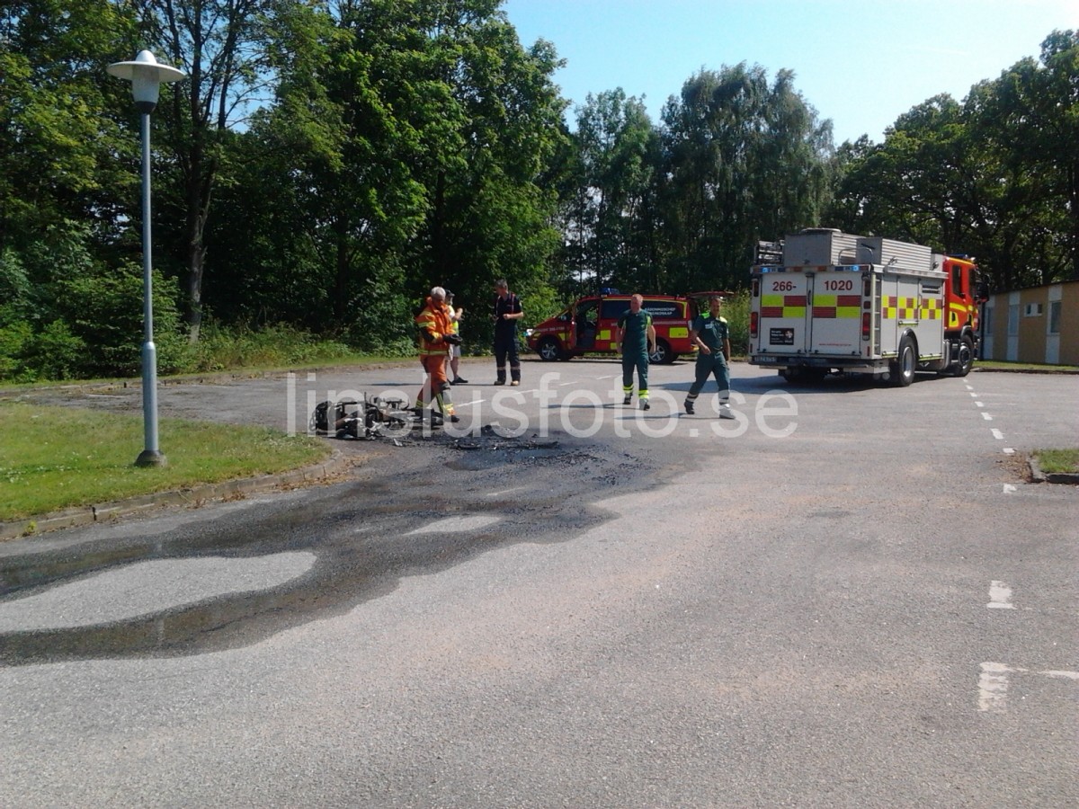 Brand i moped motell Rosenbom