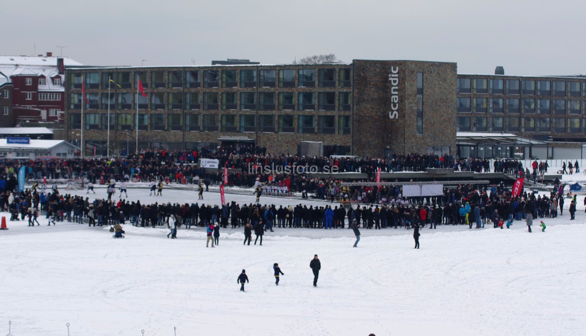 Winter classic hockey