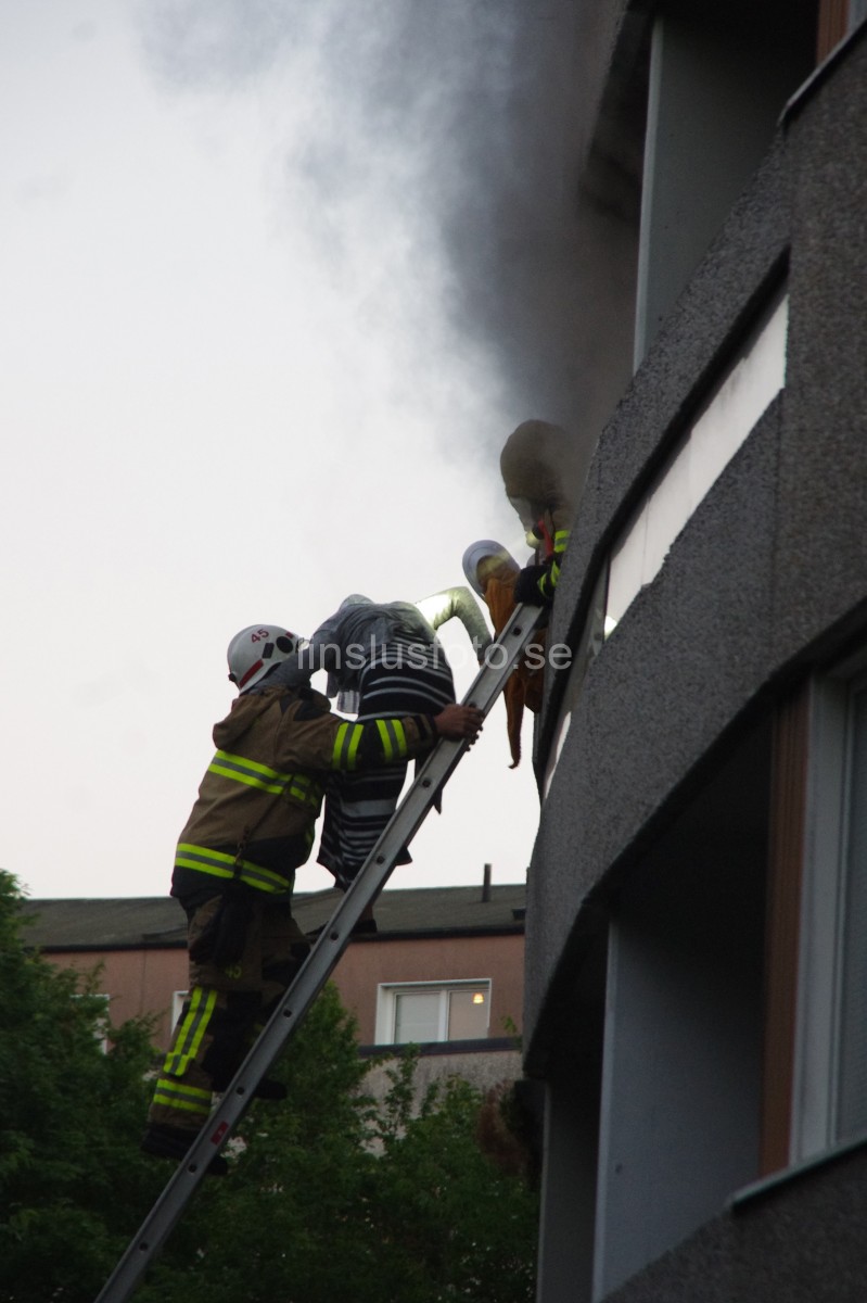 Lägenhetsbrand kmv