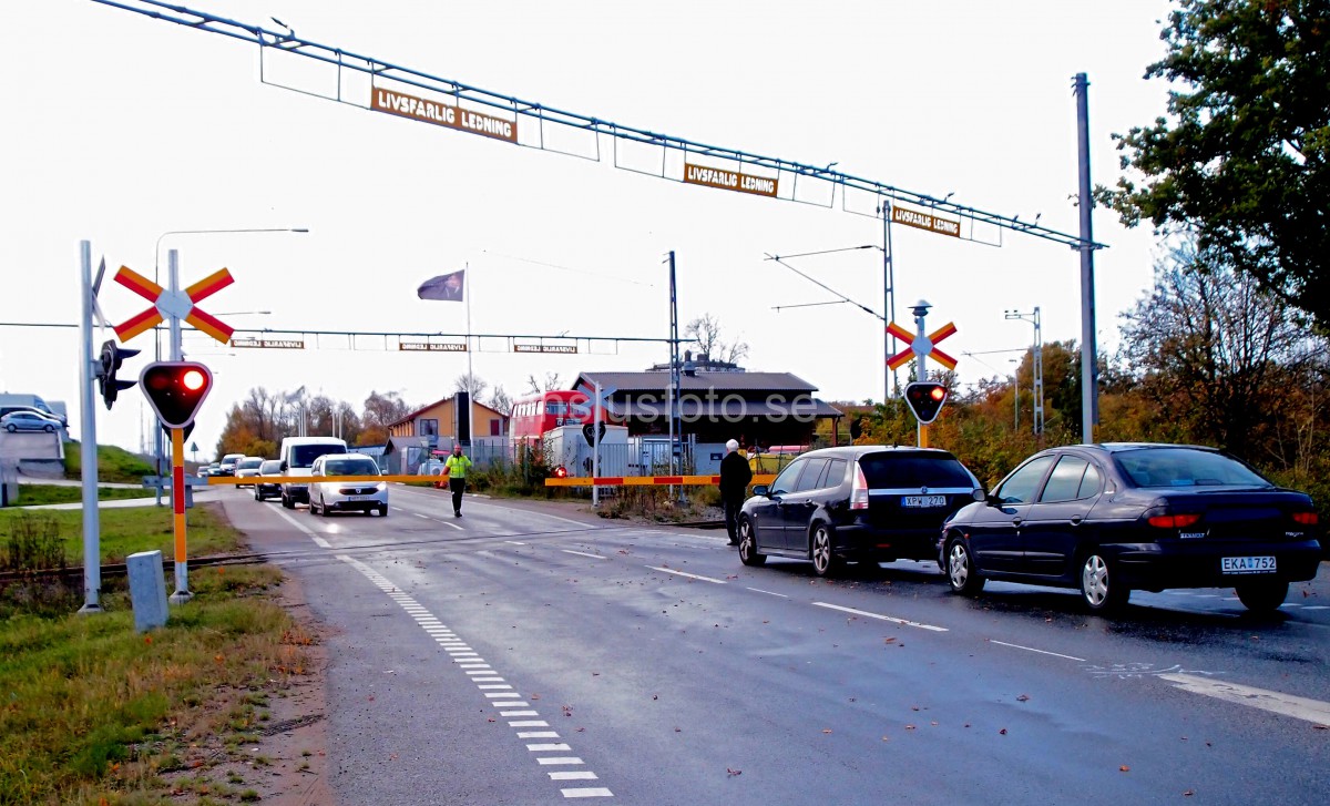 Trafikkaos Verkökrysset tågbommar fällda